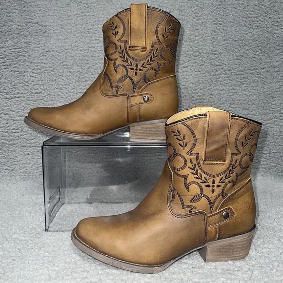 Sterling River Shoes - Sterling River Women's Size 8.5 Brown with Black Embroidery R-Toe Booties SR6012